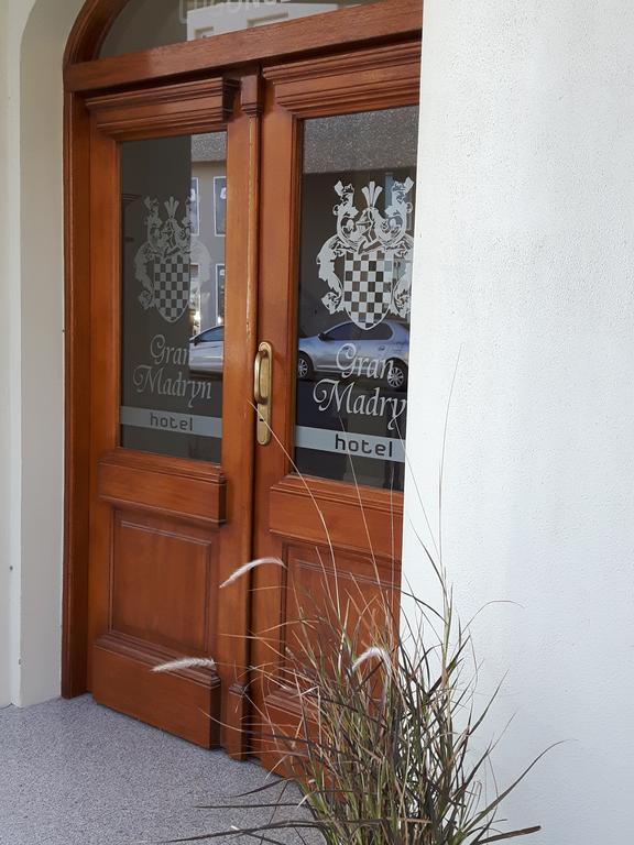 Hotel Gran Madryn Puerto Madryn Kültér fotó